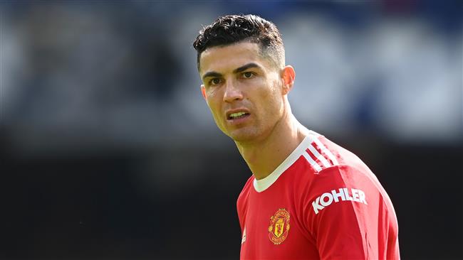 مدير دورتموند يفند الأكاذيب حول رونالدو