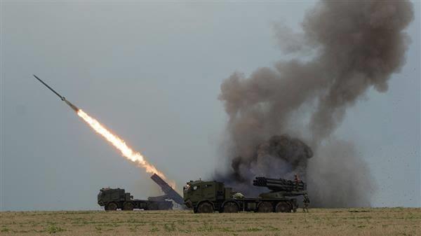 الدفاع الجوي الروسي يسقط أهدافا أوكرانية حاولت استهداف مطار بيلبيك العسكري في القرم