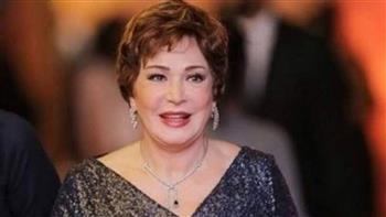 "القاهرة السينمائى" يكرم لبلبة بجائزة الهرم الذهبى