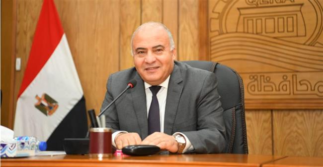 " الداودي "يوافق علي خفض الحد الأدنى للقبول بالمدارس الثانوية العامة والفنية بقنا 