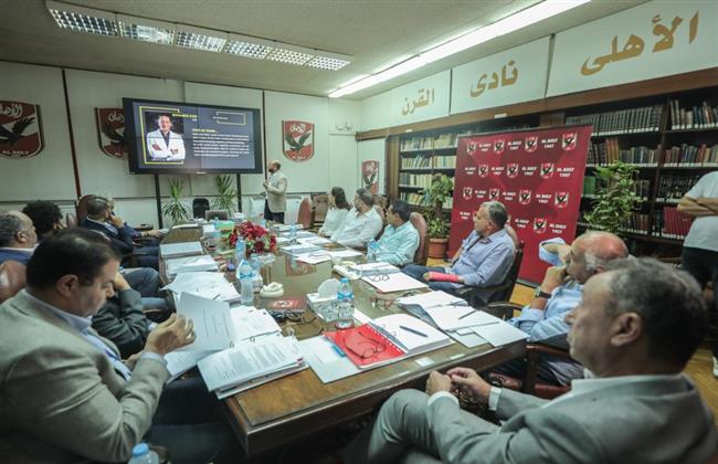 تفاصيل.. استقالة شركة الكرة فى النادى الأهلى