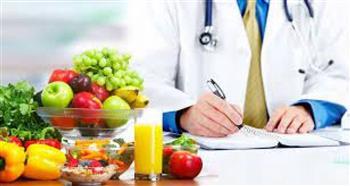 ما خطوات التغذية الصحيحة بعد جراحات السمنة؟ استشارى يوضح 