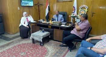 وكيل التعليم يبحث استعدادات استقبال العام الدراسي الجديد بمدارس قنا 