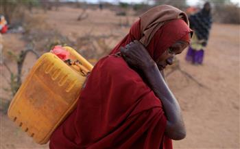   الصومال والهجرة الدولية يبحثان قضايا الجفاف