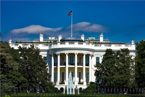 البيت الأبيض يخفض توقعاته لعجز الميزانية إلى 1.032 تريليون دولار