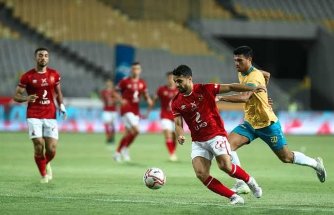 رابطة الأندية توقع عقوبات مالية على الأهلي والزمالك