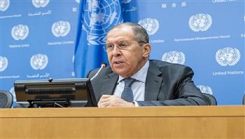   لافروف: روسيا لم تفقد الاهتمام بتسوية الوضع في سوريا