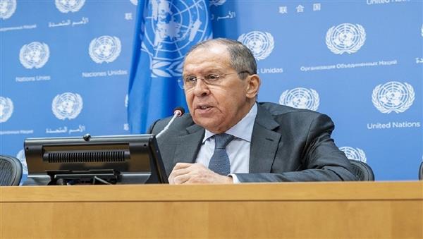 لافروف: روسيا لم تفقد الاهتمام بتسوية الوضع في سوريا