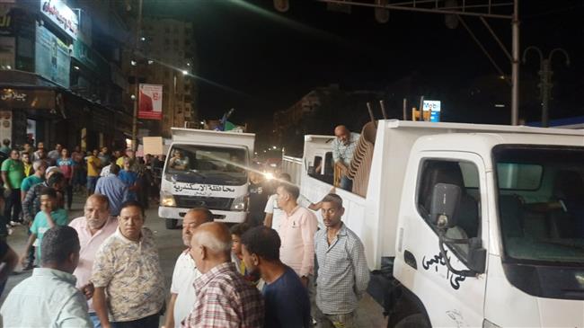 حملات مكبرة لازالة الاشغالات والتعديات بأحياء الثغر
