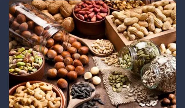 خبراء تغذية: هذه الأطعمة مهمة لتعزيز حالة «الدماغ»