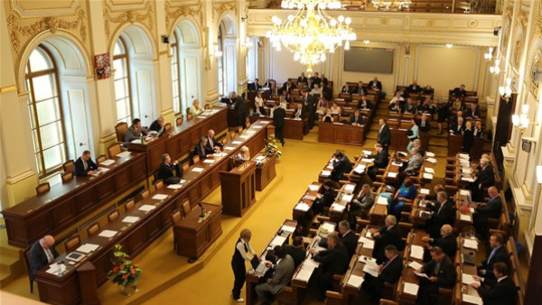 مجلس النواب التشيكي يوافق على انضمام السويد وفنلندا إلى حلف «الناتو»