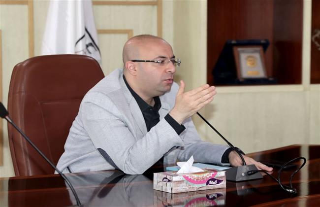 محافظ بني سويف يناقش نتائج مرور لجان المرور الميداني على المصالح الحكومية لمتابعة ترشيد الكهرباء
