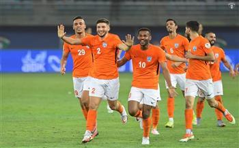 كاظمة يفوز على الفحيحيل بثلاثية نظيفة في الدوري الكويتي لكرة القدم