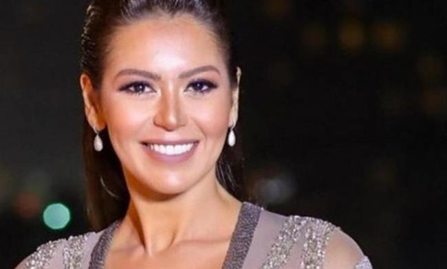 "أيام القاهرة للمونودراما" يكرم الفنانة لقاء الخميسي
