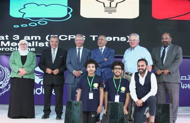 عبد الغفار .. العنصر البشري من مصادر الطاقة الاستثمارية «المتجددة».. ومصر غنية بالعقول الشابة 