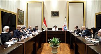   وزير الصحة يجتمع بوكلاء الوزارة بمحافظتي الجيزة وبني سويف