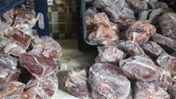   ضبط كمية من اللحوم منتهية الصلاحية بأسواق دمياط