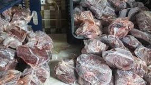 ضبط كمية من اللحوم منتهية الصلاحية بأسواق دمياط