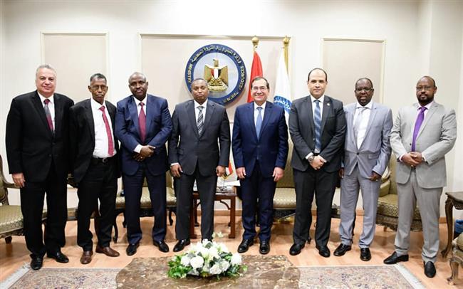 مباحثات بين الملا ووزير الطاقة الجيبوتي لنقل الخبرات المصرية بصناعة البترول والغاز