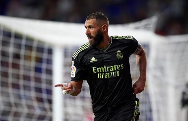كريم بنزيما يقود ريال مدريد للفوز على إسبانيول 3-1 في الدوري الإسباني
