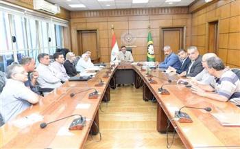 محافظ الدقهلية يُتابع تنفيذ التوسعات الإنشائية الجارية بكوبري الجامعة على النيل