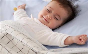   ٧ نصائح لضمان نوم صحي للطفل.. تعرفى عليها 