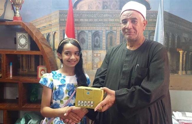 وكيل أوقاف الاسكندرية يكرم أربعة فائزين بمسابقة «نبي الهدى»