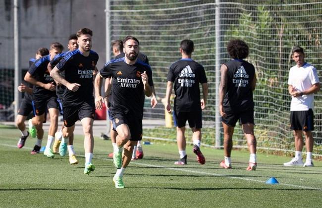 ريال مدريد يستأنف تدريباته وسط حزن أنشيلوتي
