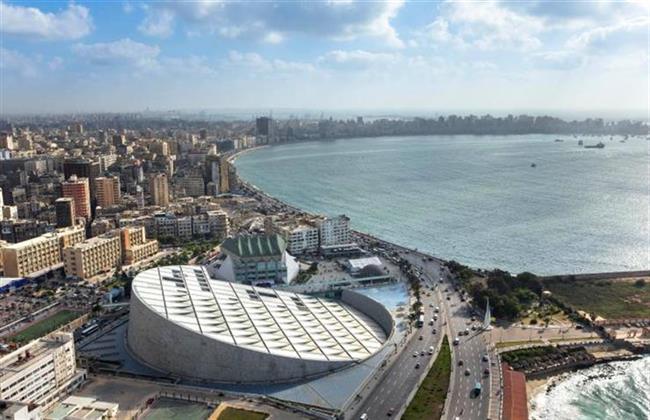 توقيع اتفاقيه بين مكتبة الإسكندرية وهيئة قناة السويس لترميم الوثائق القديمة لقناة السويس 