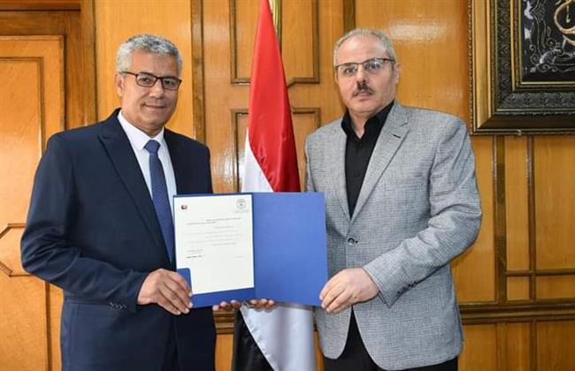 الدكتور محمد يس عميداً لكلية الزراعة رئيس بجامعة قناة السويس
