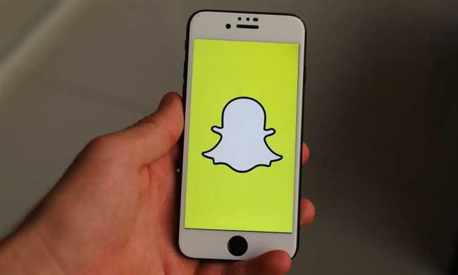 الكاميرا المزدوجة.. ميزة جديدة من سناب شات لمستخدمى آيفون