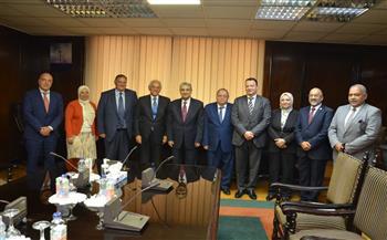 وزير الكهرباء والطاقة المتجددة يستقبل رئيس اتحاد شركات  Copelouzos اليونانية