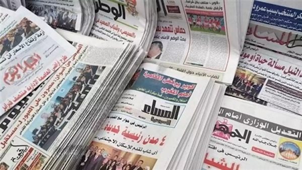 الشأن المحلي والغارات الجوية الإسرائيلية على غزة يتصدران عناوين الصحف
