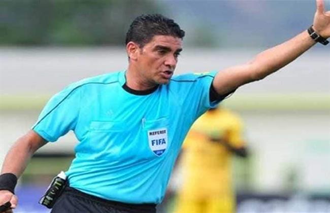 إبراهيم نور الدين حكما لمباراة سيراميكا والأهلي في الدوري 