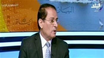   منجي بدر: مصر تمتلك 200 مليار طن رمال بيضاء.. ومشروع لإنتاج أشباه الموصلات قريبا