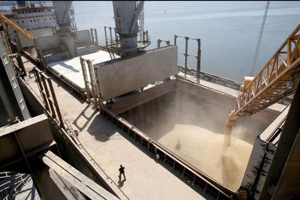 الخارجية الأوكراني:نضمن استقرار صادرات الحبوب للشرق الأوسط وإفريقيا وآسيا حال التزام روسيا بـ"ممر الحبوب"