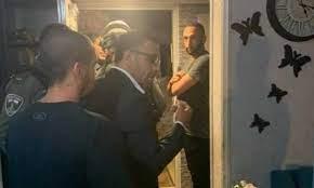 الاحتلال الإسرائيلي يقتحم منزل محافظ القدس