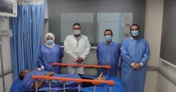   وكيل "صحة البحر الأحمر" يتابع إجراء عمليات المناظير لأول مرة بمستشفى الحميات