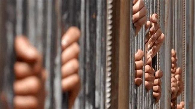 حبس عاملين متهمين بسرقة مواسير من داخل موقع إنشاء بالتجمع