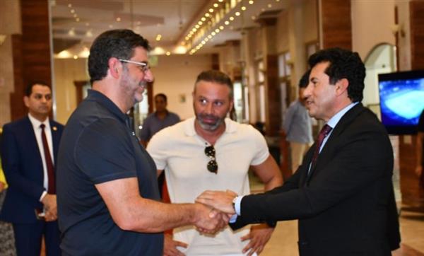 وزير الرياضة يلتقى المدير الفنى لمنتخب مصر لكرة القدم