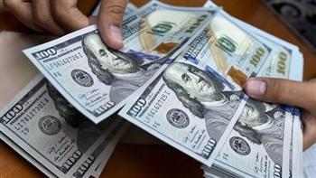 الدولار يحافظ على استقراره مقابل الجنيه المصري بداية تعاملاته الشهرية