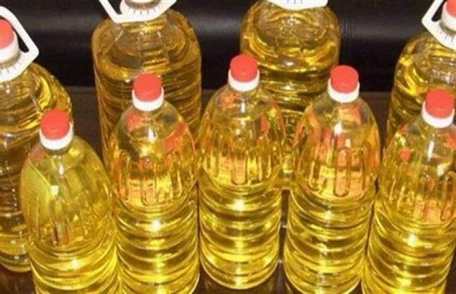 ضبط نحو 1.7 طن زيت طعام مجهول المصدر قبل ترويجه بالقاهرة