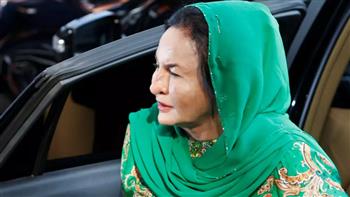   سجن زوجة رئيس وزراء ماليزيا الأسبق نجيب عبد الرزاق 10 سنوات