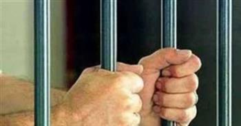 ضبط مالك مصنع بسكويت "بدون ترخيص" ويحتوى على مواد غير صالحة بالقاهرة
