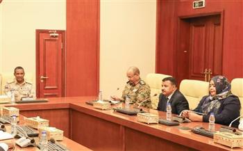   اللجنة الثلاثية للمكون العسكري وقوى التوافق الوطني في السودان يبحثان توحيد المبادرات السياسية