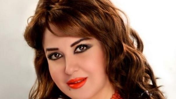 الفنانه مادلين طبر تدعم الفنانه ميرفت امين ضد حلمه التنمر علي عمرها
