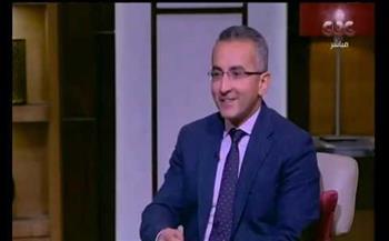 أستاذ نساء بقصر العيني: الولادة القيصرية قد تؤدي إلى استئصال الرحم وخطورة كبيرة على حياة الأم