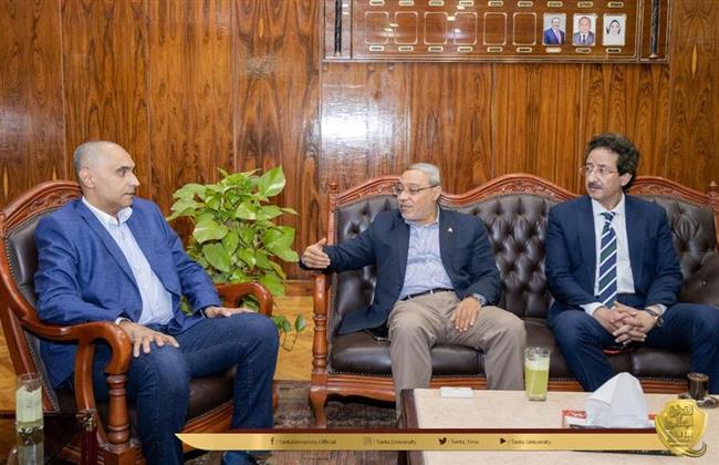 اجتماع تنسيقي بين رئيس جامعة طنطا ووكيل وزارة الصحة بالغربية