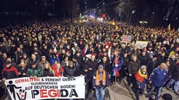   متظاهرون يجوبون شوارع ألمانيا.. وهذه هي مطالبهم  