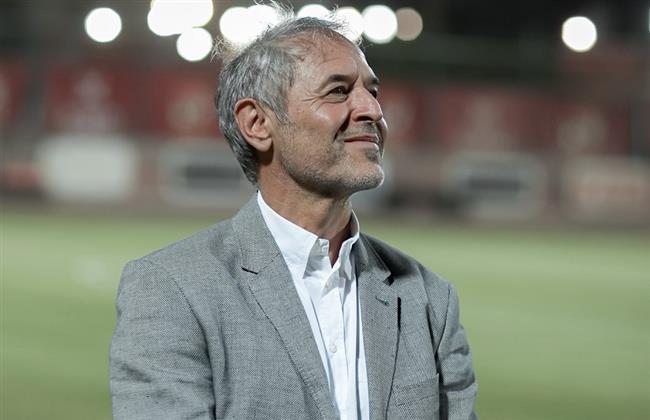 غدا.. الأهلي يقدم مدربه الجديد إلى وسائل الإعلام